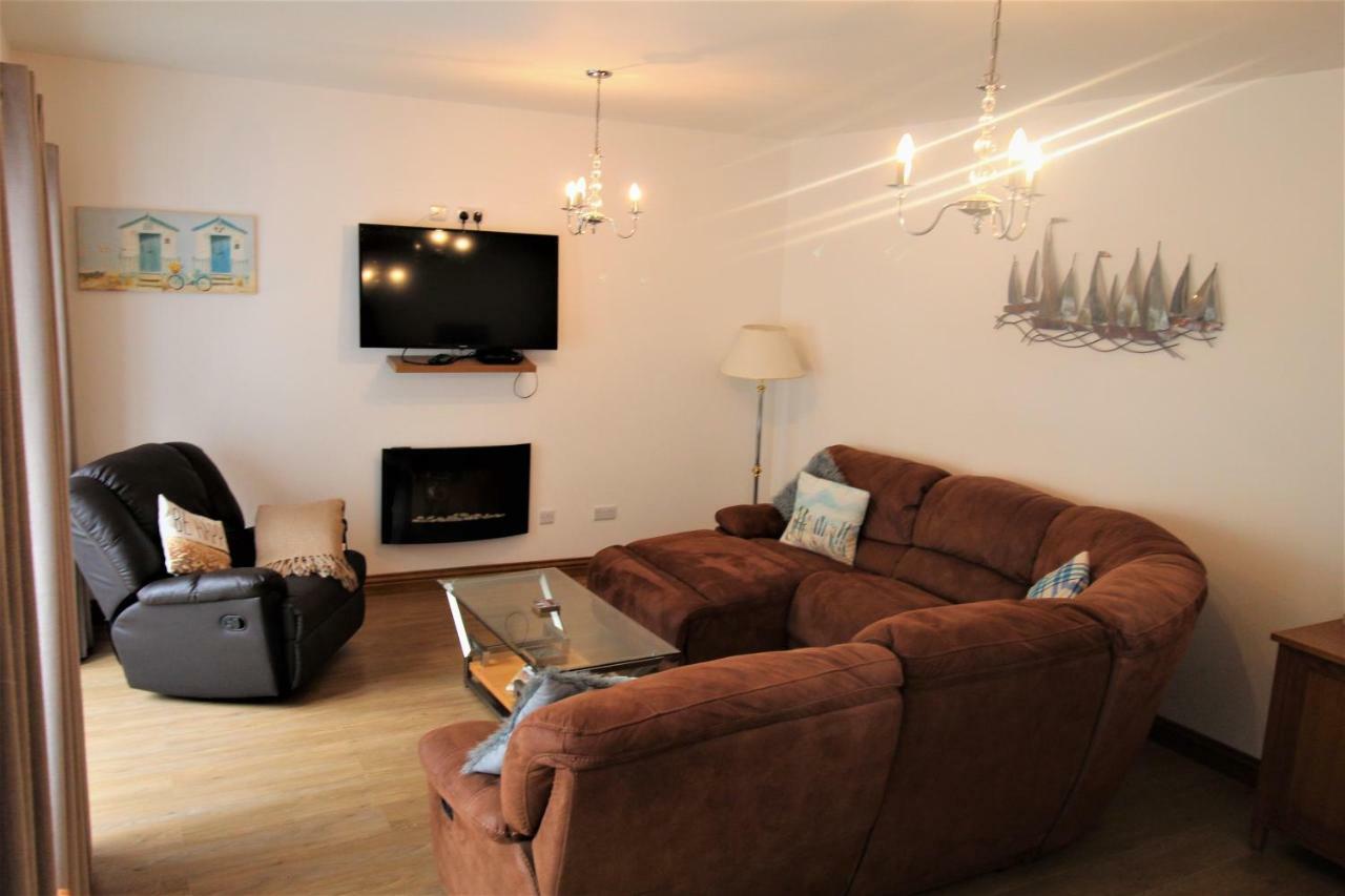 Fletcher Coach House Pendine Extérieur photo